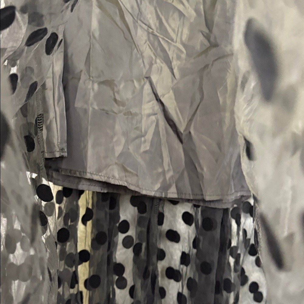 New York & Company Black Polka Dot Overlay Skirt/ Size Medium - Picture 6 of 9